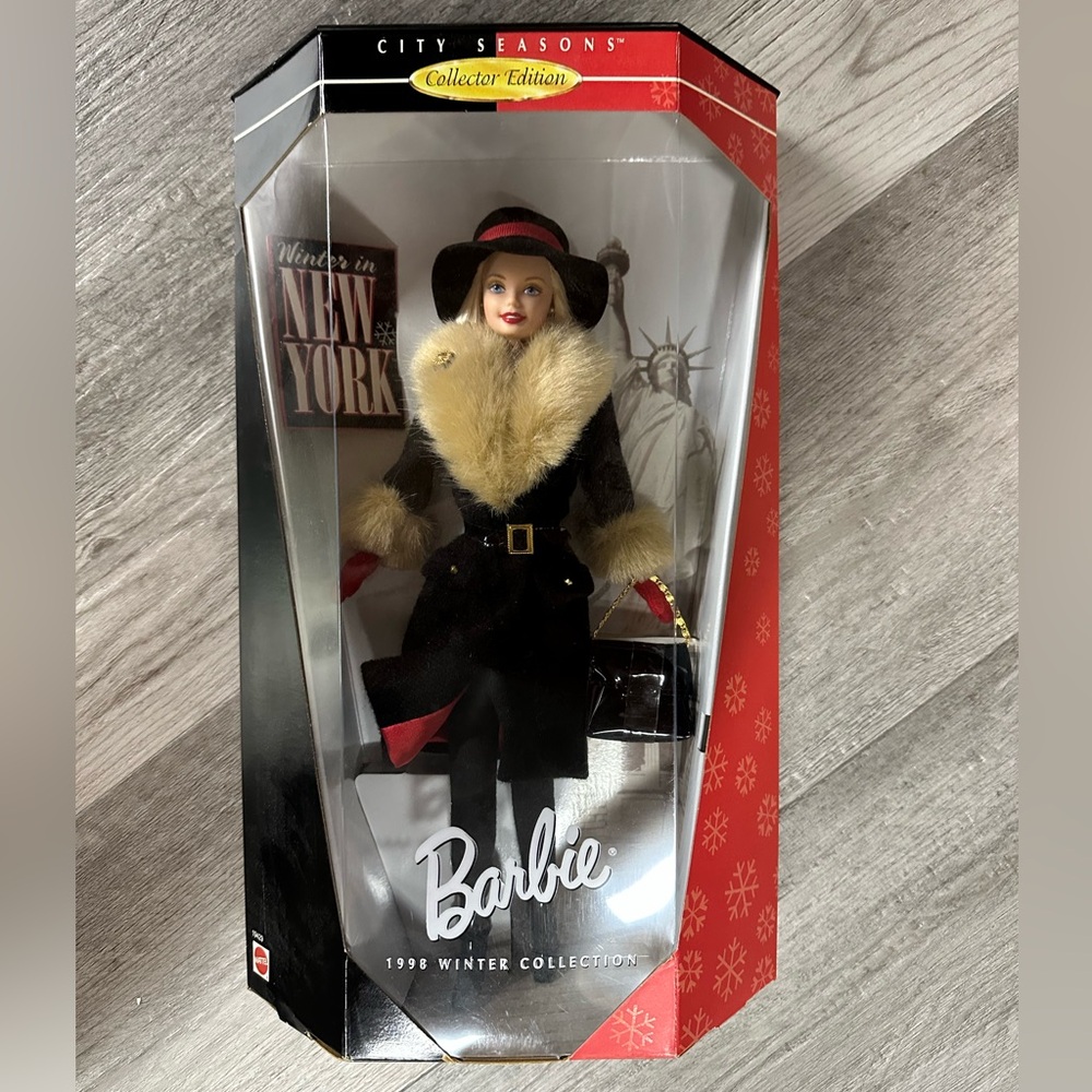 1998 Winter in New York Barbie Doll Collector Edition